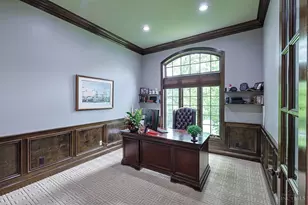 376 Compton Rd, Wyoming, OH 45215 - Photo 24
