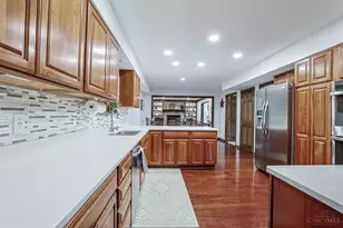 5947 Creekside Dr, Miami Township, OH 45150 - Photo 14