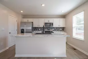 1425 Hawkshead St, Xenia, OH 45385 - Photo 6