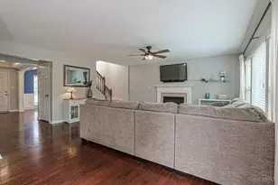 5619 Beechtree Ln, Hamilton Township, OH 45039 - Photo 8