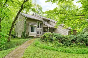 7333 Tarragon Ct, West Chester, OH 45069 - Photo 2