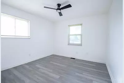 2097 Bluehill Drive, Springfield Township, OH 45240 - Photo 12