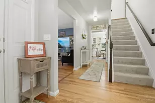 8009 Blairhouse Dr, Anderson Township, OH 45244 - Photo 6