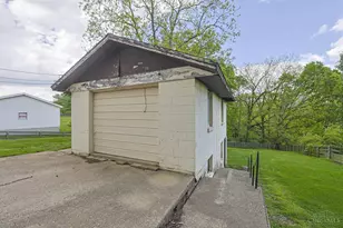 10888 Carolina Trace Rd, Harrison Township, OH 45030 - Photo 32