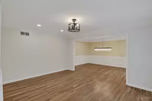 8453 Greenleaf Dr, Anderson Township, OH 45255 - Photo 14