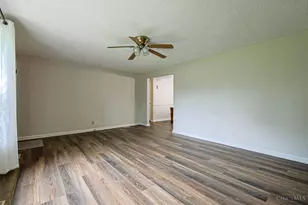 990 Joyce Dr, Union Township, OH 45103 - Photo 6