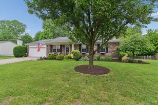 328 Nightwind Dr, Maineville, OH 45039 - Photo 2