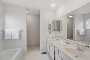 5815 Windknoll Ct, Columbia Township, OH 45243 - Photo 28