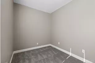 717 Mulberry St, Lockland, OH 45215 - Photo 8