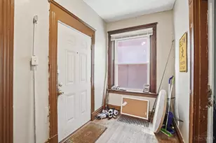 2661 Bellevue Ave, Cincinnati, OH 45219 - Photo 4