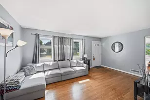 9220 Grandview Ave, Blue Ash, OH 45242 - Photo 2
