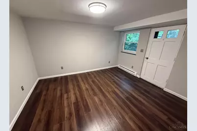 458 Wood Avenue, Cincinnati, OH 45220 - Photo 2