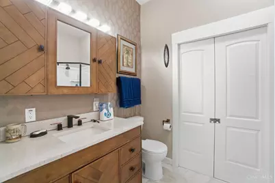 1221 Martin Drive, Cincinnati, OH 45202 - Photo 20