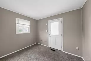 2584 Wenning Rd, Colerain Township, OH 45231 - Photo 8