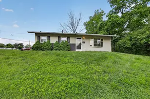 2584 Wenning Rd, Colerain Township, OH 45231 - Photo 2