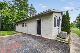 2584 Wenning Rd, Colerain Township, OH 45231 - Photo 4