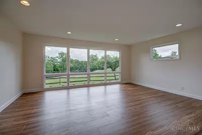 105 Edmonton Place, Hamilton, OH 45013 - Photo 2
