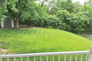 5949 Lawrence Rd, Green Township, OH 45248 - Photo 12