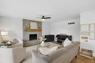 8049 Shadetree Dr, West Chester, OH 45069 - Photo 10