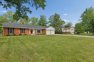 8049 Shadetree Dr, West Chester, OH 45069 - Photo 2