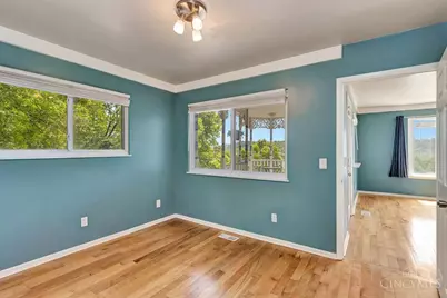 2364 Gladstone Avenue, Cincinnati, OH 45202 - Photo 12