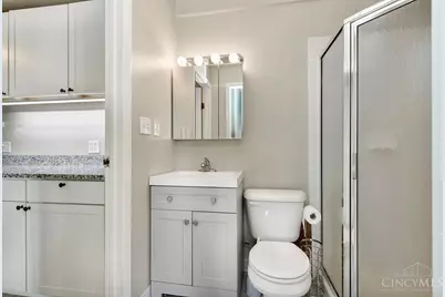 2364 Gladstone Avenue, Cincinnati, OH 45202 - Photo 14