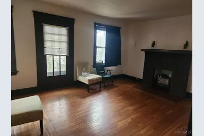 3260 Glendora Avenue, Cincinnati, OH 45220 - Photo 2