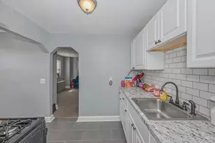 945 Dana Ave, Cincinnati, OH 45229 - Photo 22