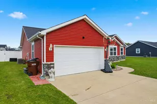 118 Ella Rose Dr, Pike Township, OH 45154 - Photo 4
