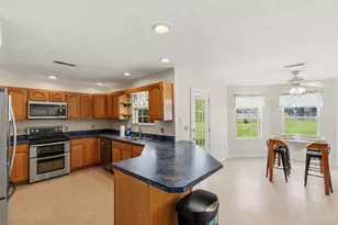 8812 Arrowcreek Dr, Washington Township, OH 45054 - Photo 10