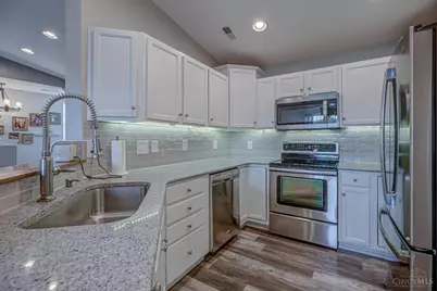 7629 Skyview Circle, Green Township, OH 45248 - Photo 10