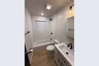 1175 Madeleine Circle, Springfield Township, OH 45231 - Photo 12