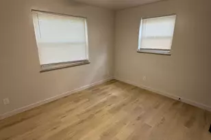 1175 Madeleine Cir, Springfield Township, OH 45231 - Photo 14