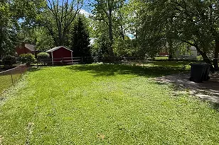 1175 Madeleine Cir, Springfield Township, OH 45231 - Photo 22