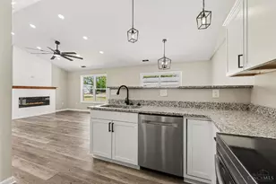 399 Elmwood Ct, Georgetown, OH 45121 - Photo 6