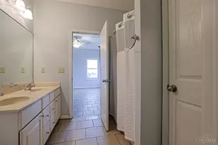 1601 Laura Jean Dr, Hamilton, OH 45013 - Photo 34