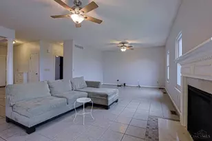 1601 Laura Jean Dr, Hamilton, OH 45013 - Photo 12