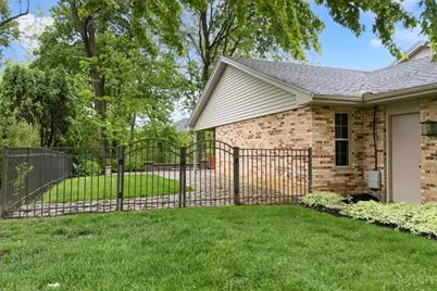 9178 Woodstream Lane, Washington Twp, OH 45458 - Photo 2