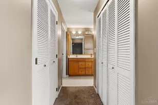 9178 Woodstream Ln, Washington Twp, OH 45458 - Photo 8