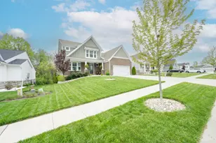 1363 Grandstand Ln, Batavia Township, OH 45103 - Photo 2