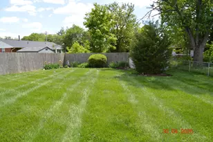 207 Diston Ln, Springdale, OH 45246 - Photo 12