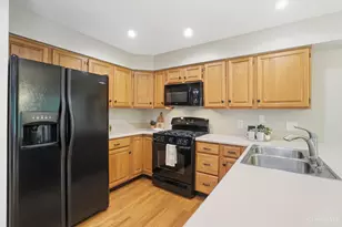 7211 Anderson Woods Dr, Anderson Township, OH 45244 - Photo 16