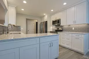1883 Wagon Wheel Dr, Ross Township, OH 45013 - Photo 8