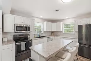 3946 Randolph Ln, Union Township, OH 45245 - Photo 16