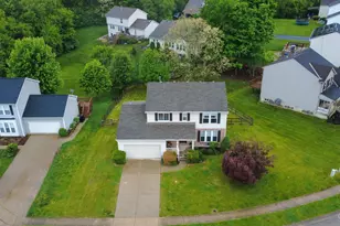639 Ellen Dr, Union Township, OH 45255 - Photo 2