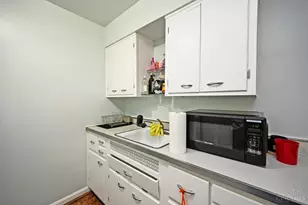 6046 Budmar Ave, Cincinnati, OH 45224 - Photo 32