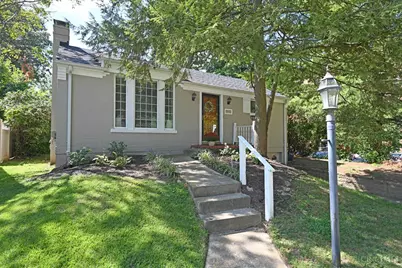 3301 Maplecrest Place, Cincinnati, OH 45209 - Photo 2