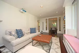 3301 Maple Crest Pl, Cincinnati, OH 45209 - Photo 10