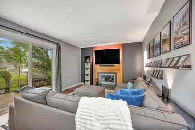 5546 Dogwood Court, West Chester, OH 45069 - Photo 4