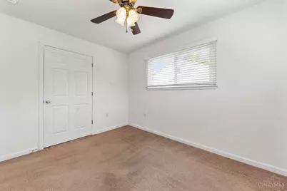8454 Donna Lane, Sycamore Township, OH 45236 - Photo 14